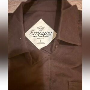 Fire cropped zumizes dark brown flannel small but fits like a medium